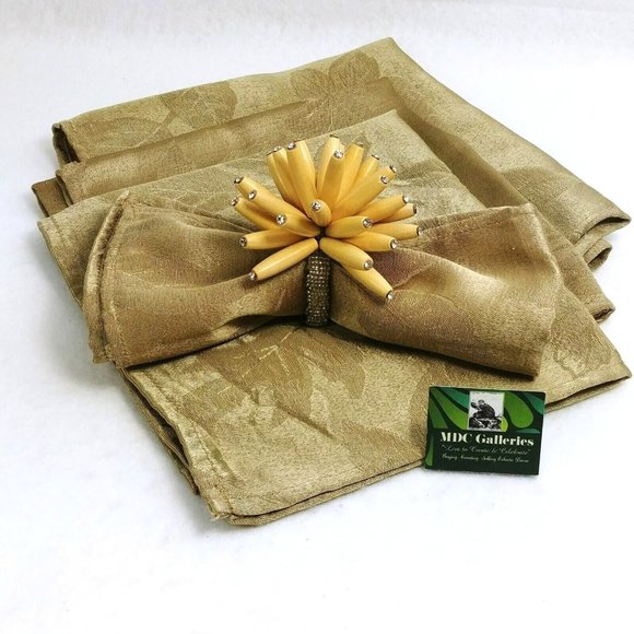 Napkin Embossed Leaf Print 4 Piece Gold - Picture 5 of 5